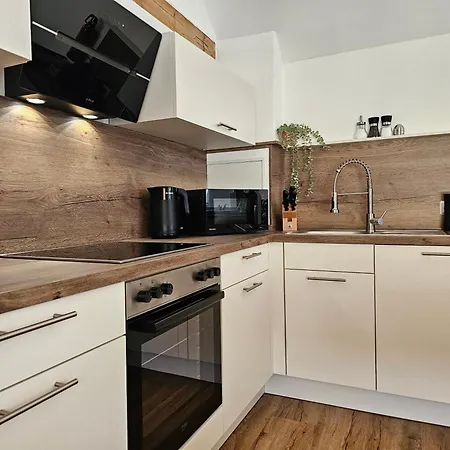 Kolibri - Design Maisonette - Nintendo Switch, Streaming, Bikestore, E-wallbox