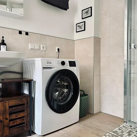Kolibri - Design Maisonette - Nintendo Switch, Streaming, Bikestore, E-wallbox *