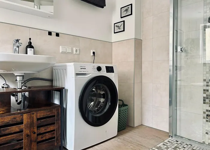 Kolibri - Design Maisonette - Nintendo Switch, Streaming, Bikestore, E-wallbox *